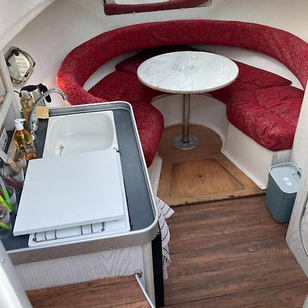 Bateau-Gite Sur Le Halage De La Mayenne L'Huisserie エクステリア 写真