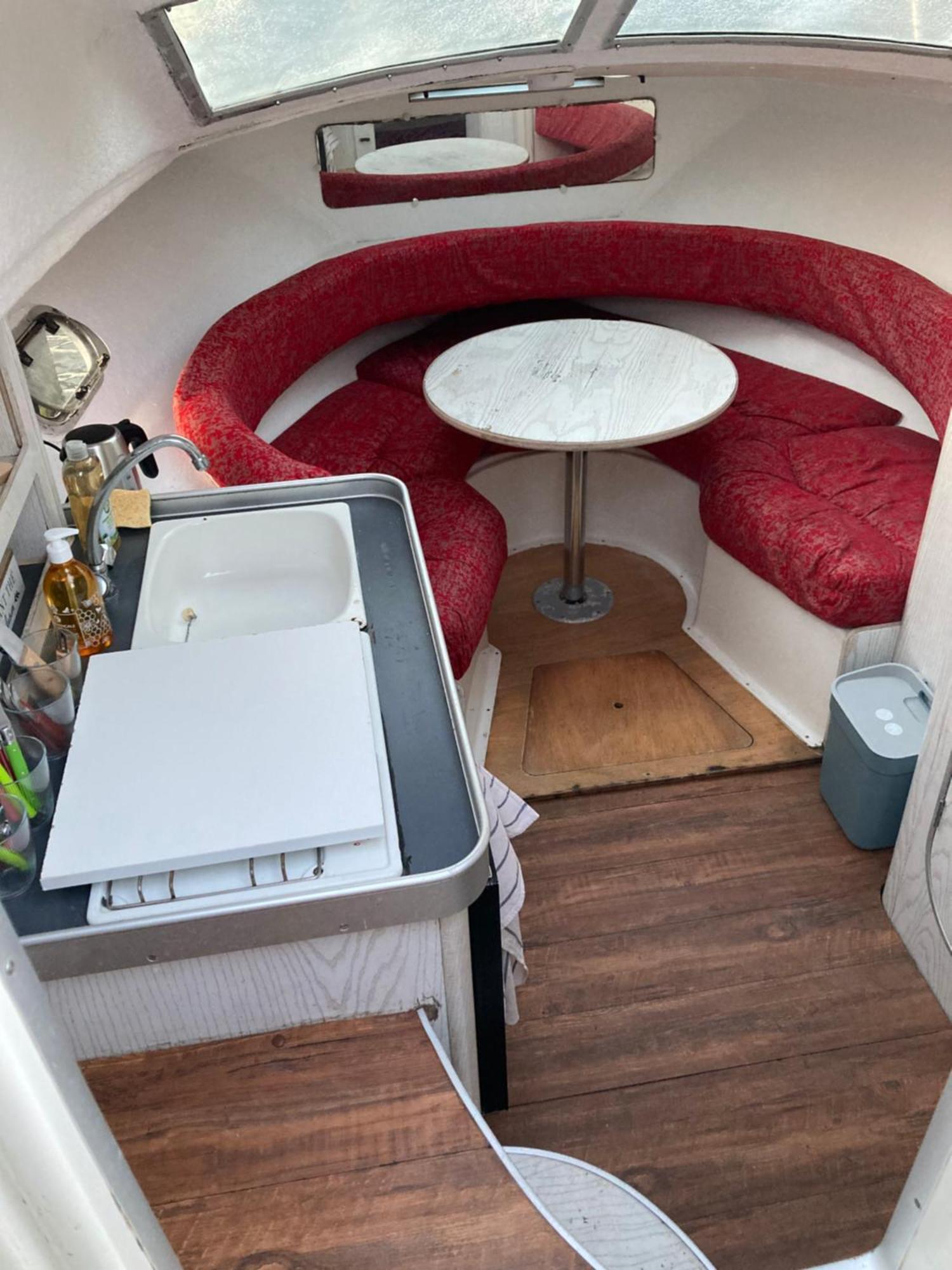 Bateau-Gite Sur Le Halage De La Mayenne L'Huisserie エクステリア 写真